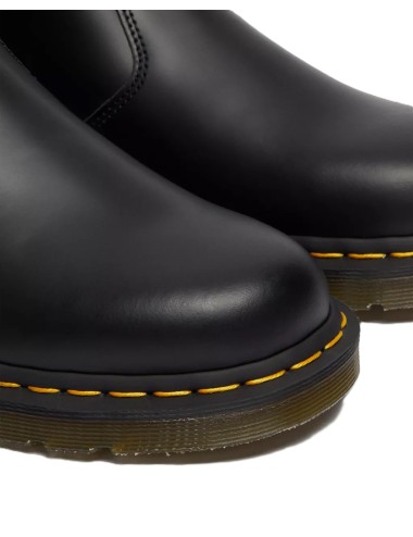 Stivaletti Uomo Chelsea di pelle Smooth 22227001 Dr.Martens