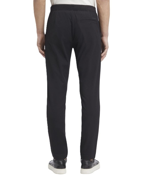 Pantaloni jogger uomo in tessuto tecnico K10K113809 Calvin Klein